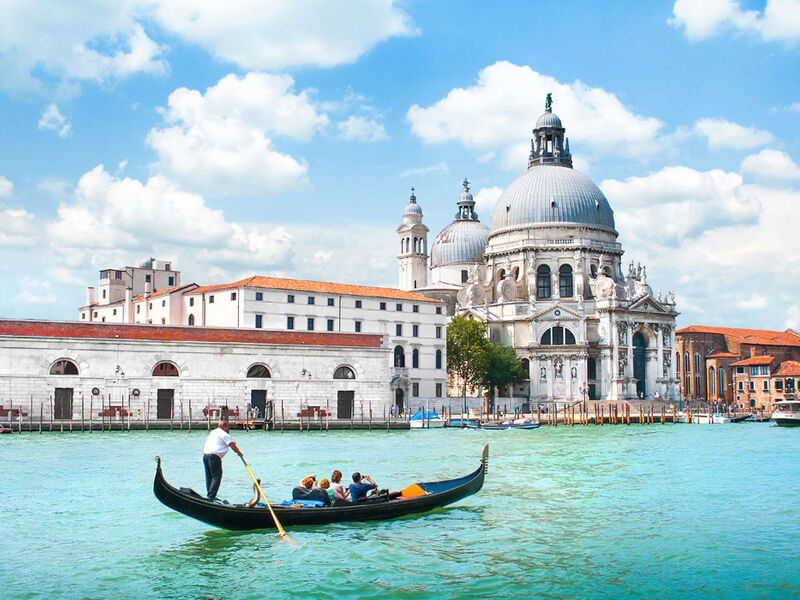 Yılbaşı Özel Klasik İtalya Serüveni Türk Hava Yolları ile 7 Gece VCE-FCO