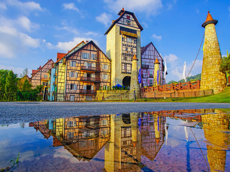 Comfort Alsace Fransa Almanya İsviçre Noel Pazarları Turu Türk Hava Yolları ile 3 Gece