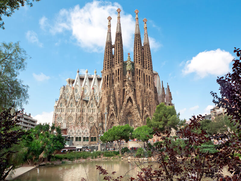 Comfort İspanya & Endülüs Turu Türk Hava Yolları ile 7 Gece Ekstra Turlar Dahil 2026 Dönemi MAD-BCN