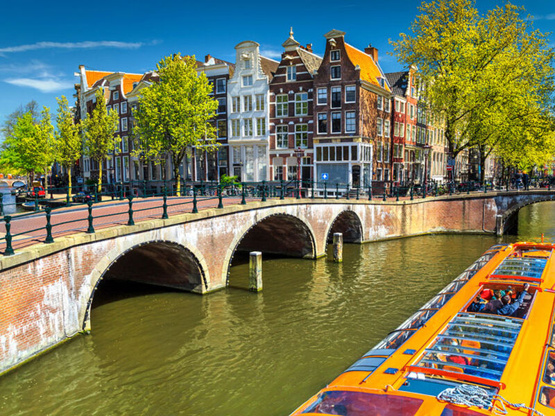 İzmir`den Direkt Hareket Görkemli Amsterdam - Renklerin Şehri 3 Gece - SunExpress ile 22 Ocak (Sömestr Özel) AT1236
