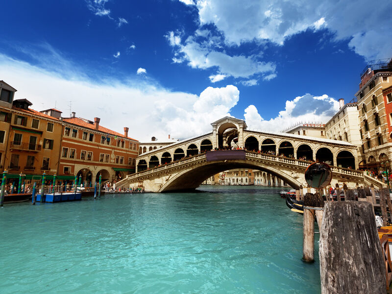 Görkemli Büyük İtalya Turu 7 Gece - THY ile (2025 Sonbahar - Kış Dönemi) AT148