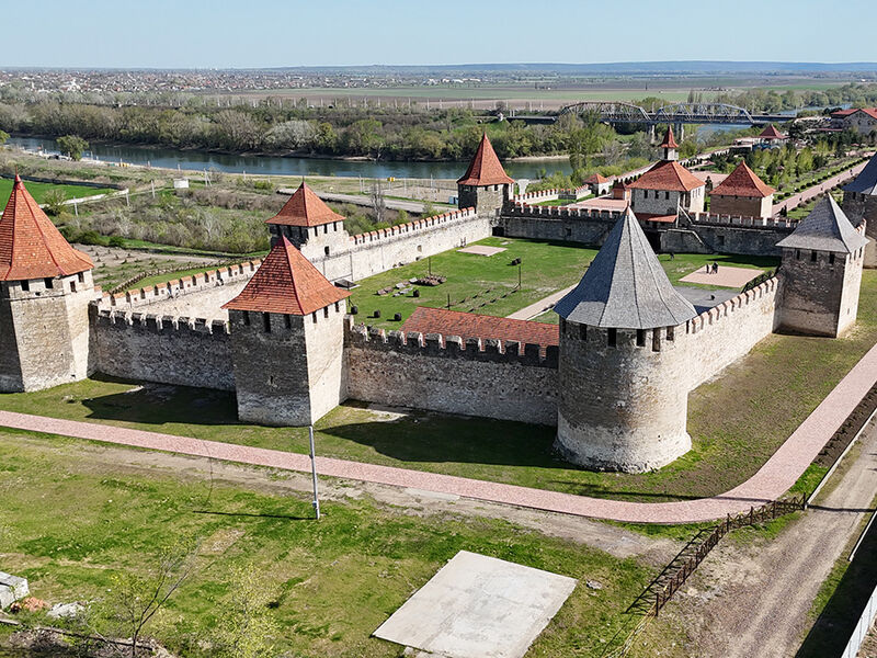 Saklı Ülkelerin İzinde  Eşsiz  Moldova Turu Vizesiz Yılbaşı Turu