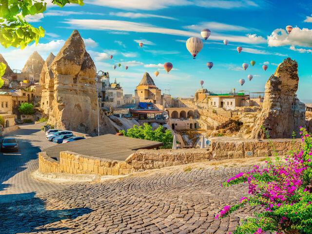 İzmir Çıkışlı Otobüslü Kapadokya Turu 2 Gece Konaklamalı