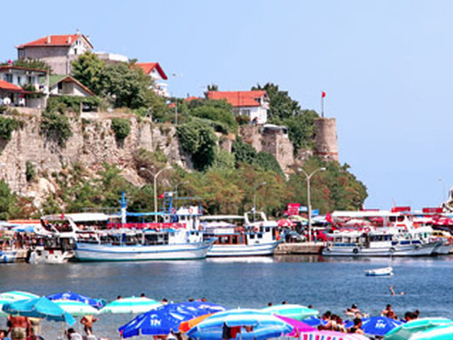 İstanbul Çıkışlı Otobüslü Kastamonu Safranbolu Amasra Abant (1 Gece Konaklama)