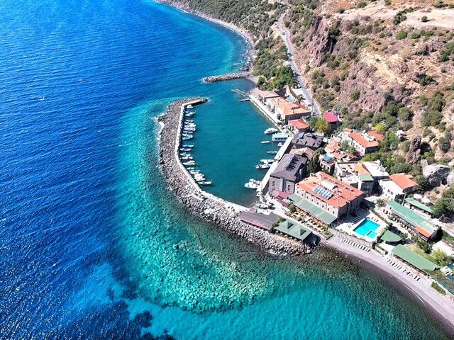 İstanbul Çıkışlı Otobüslü Kuzey Ege Turu (Foça ve Ayvalık Tekne Turu ile) 4 Gece Konaklamalı