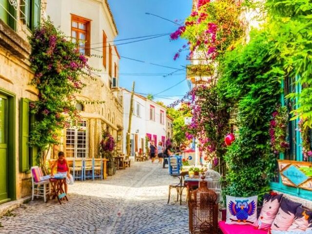 Ayvalık Kuşadası Çeşme Alaçatı Turu (2 Gece Otel Konaklamalı)