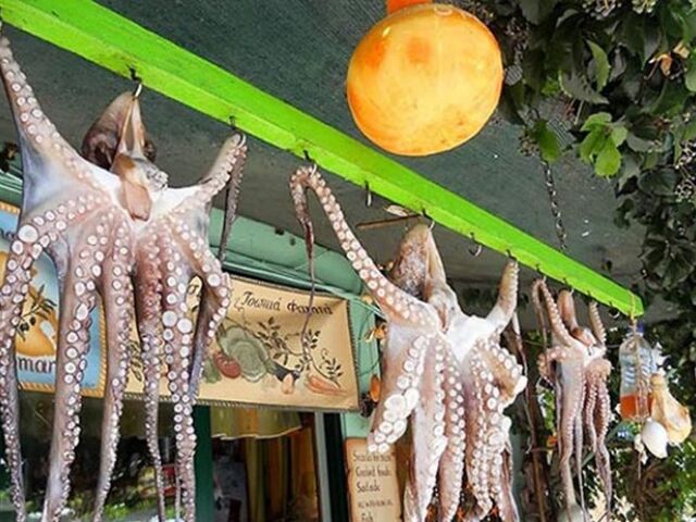 İzmir Alsancak Limanı Kalkışlı Midilli Turu 2 Gece 3 Gün Tüm Geziler Ve Yunan Taverna Gecesi Dahil