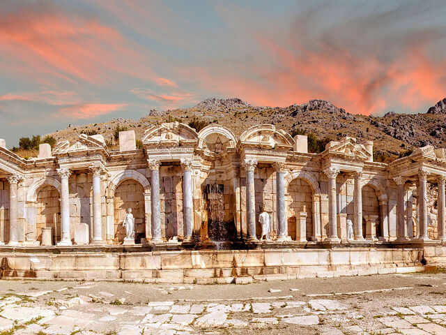 Salda Gölü Pamukkale Çeşme Alaçatı Turu (1 Gece Otel Konaklamalı)