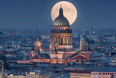 VİZE DAHİL BİR RUSYA MASALI TURU Moskova & St. Petersburg 