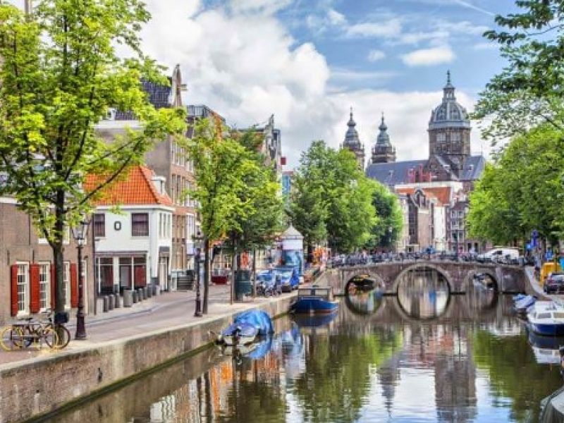 DELUXE BENELUX & PARIS 2026 PC YAZ (CRL-CRL)