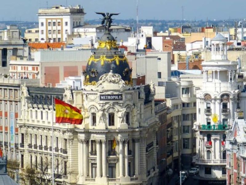 DELUXE BÜYÜK İSPANYA 2026 PC YAZ (BCN-SVQ)
