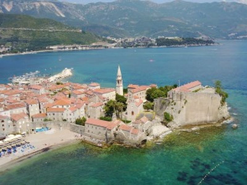 İzmir'den Direkt Sefer İle Budva Rotası Turu V2  (BIN023)