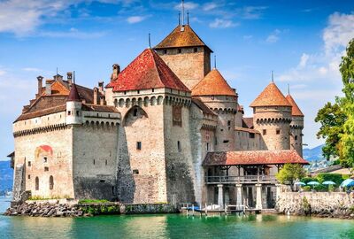 ALPLERİN GÖLGESİNDE 5 ÜLKE TURU PC 2025 (ZRH-ZRH)